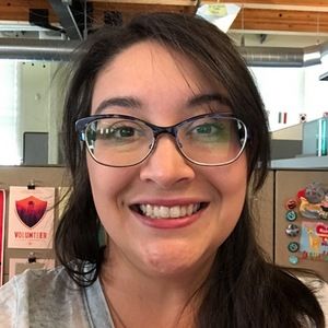 Meet your Posher, Cassandra